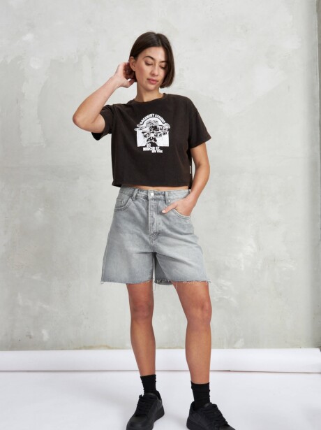 REMERA CARDAMOMO NEGRO