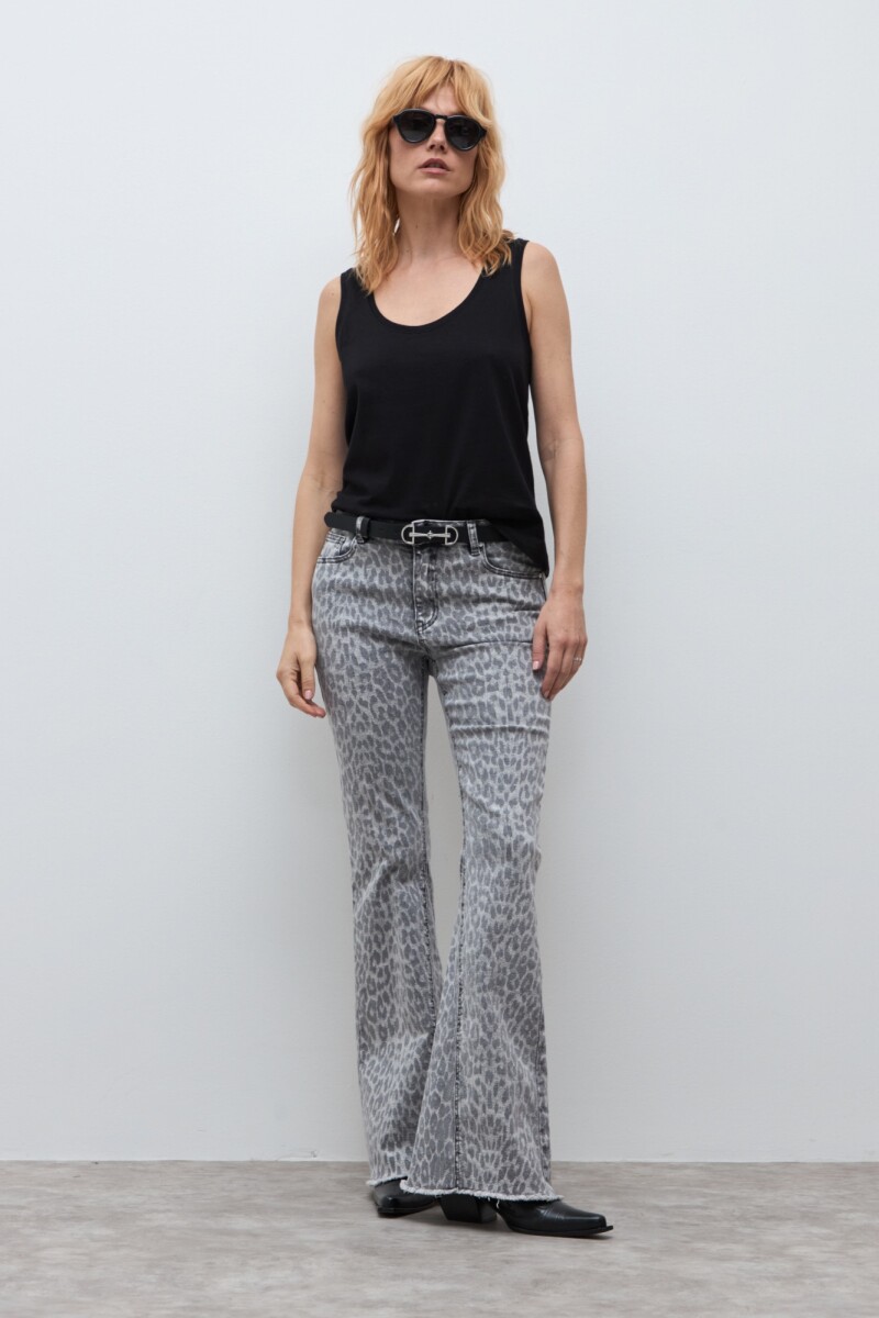 Musculosa escote a la base negro