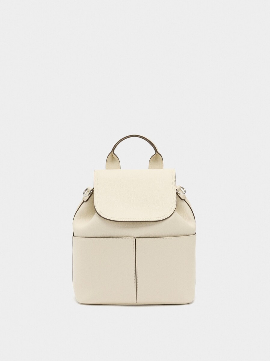 Mochila Con Textura Y Solapa - crudo 