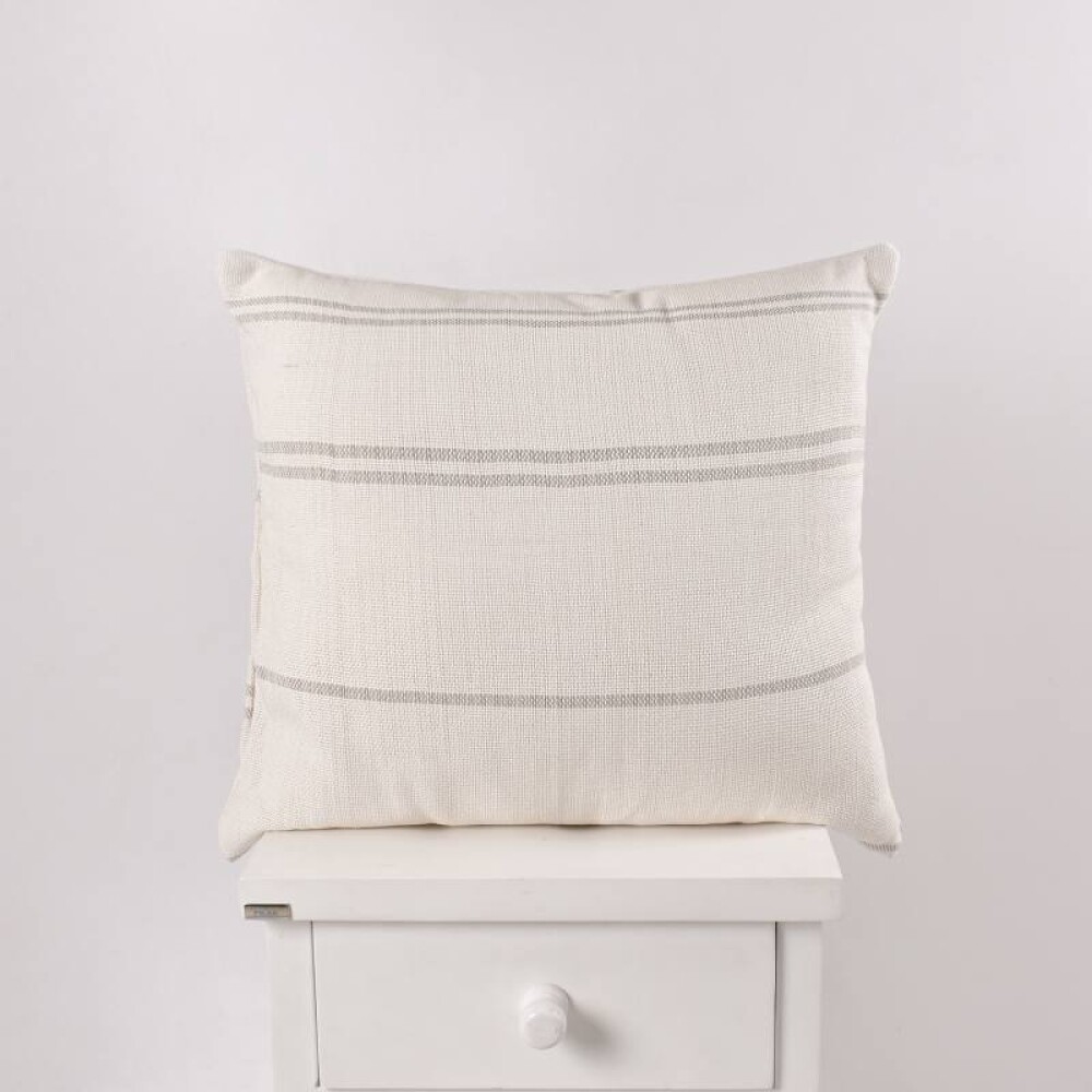 Almohadón Artesanal Tajy 50x50 cm - Pilar Crudo/Beige