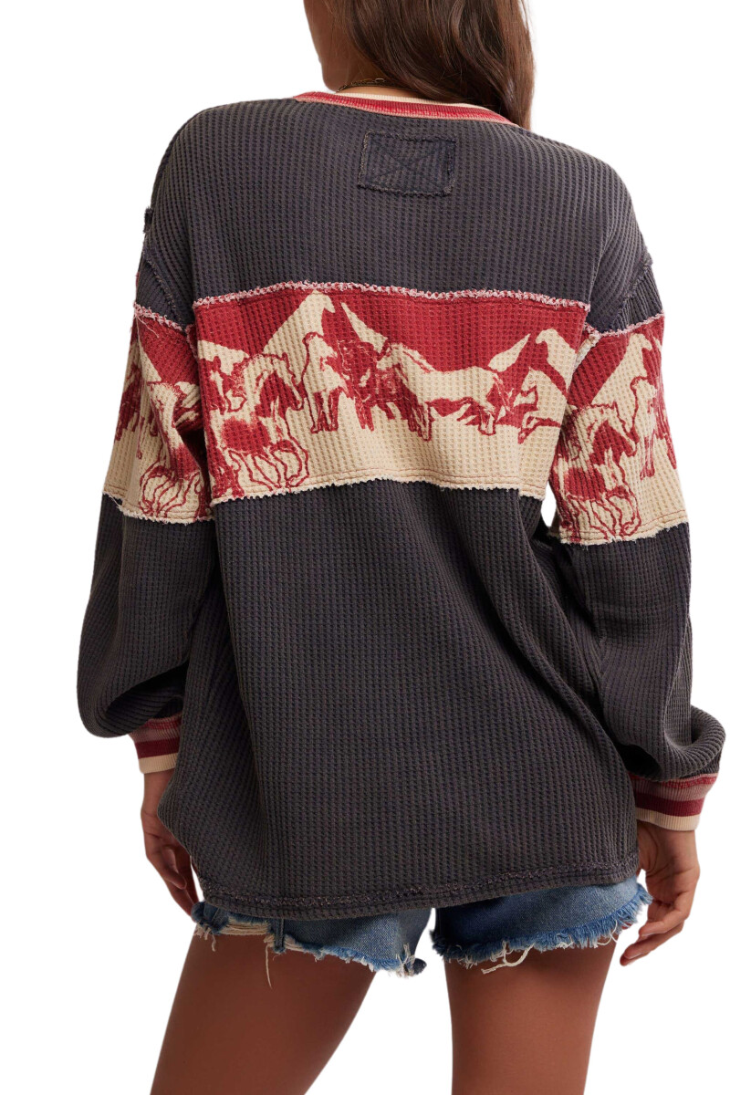 CAMISETA BIG SKY Rojo