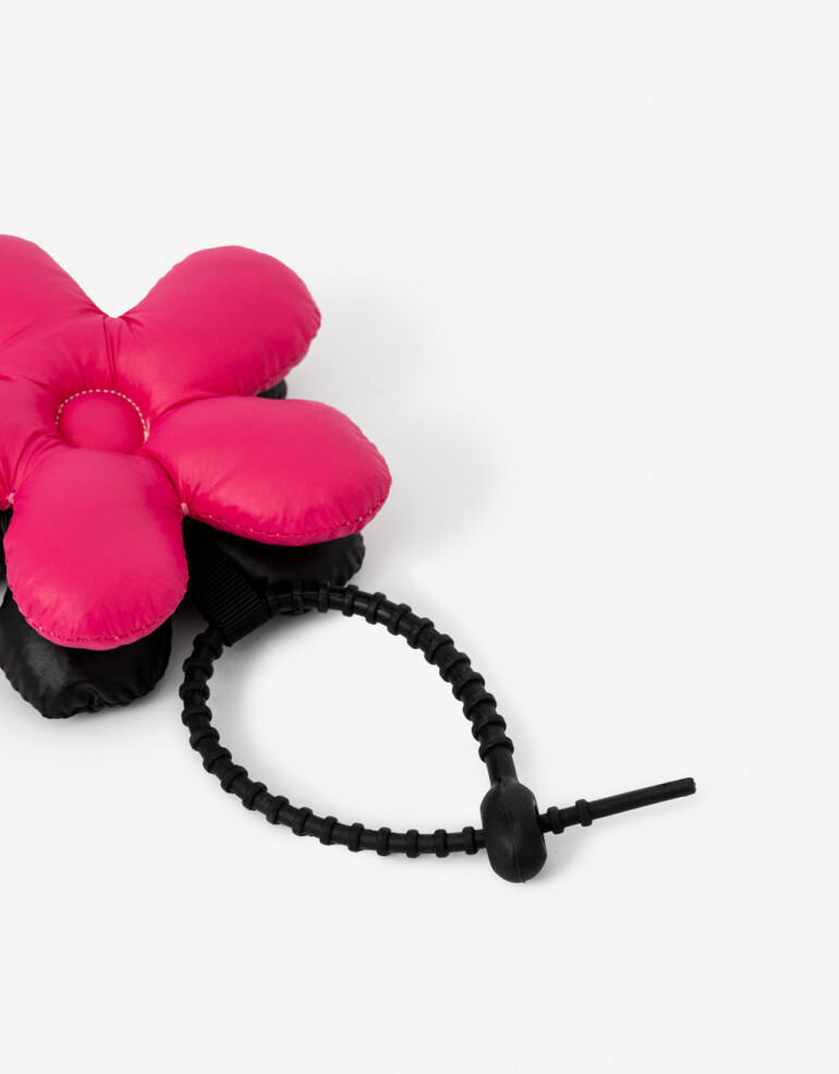 Llavero Cozy Llavero Y Bag Charm Flor Puffy - Combinacion Multicolor