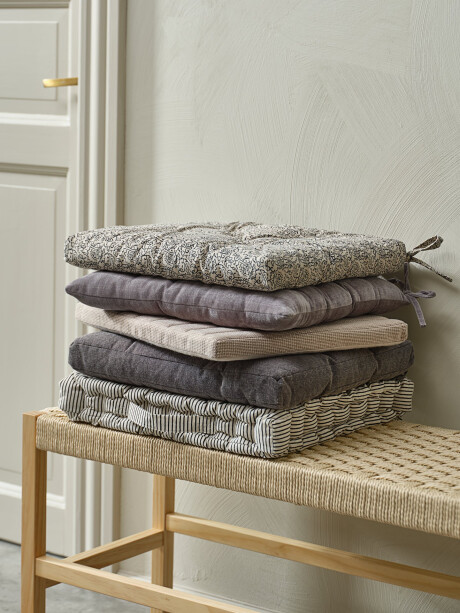 Almohadón de asiento HEGG 38x38x3 beige Almohadón de asiento HEGG 38x38x3 beige