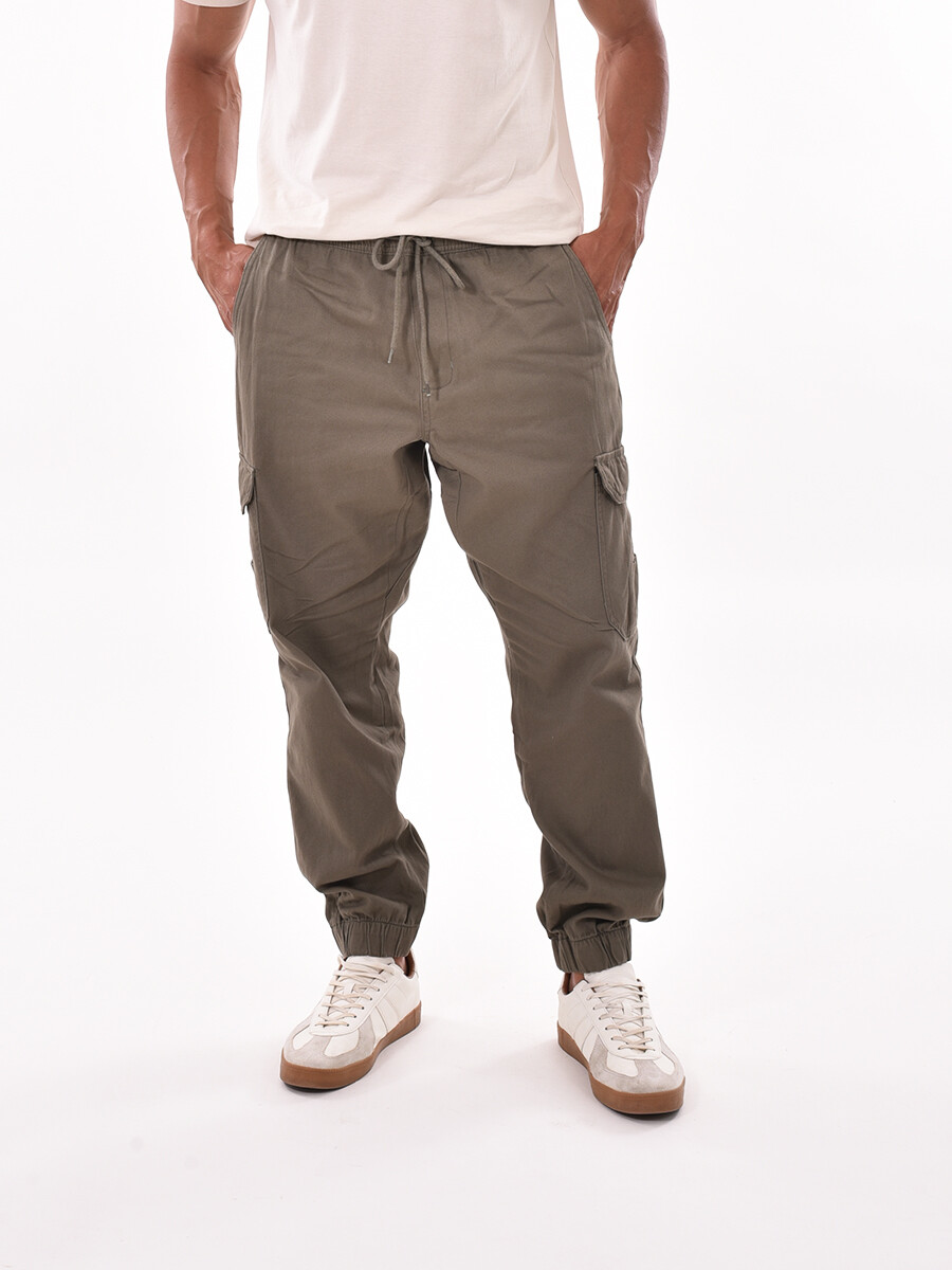PANTALON JOGGER ANTONIO - VERDE MILI 