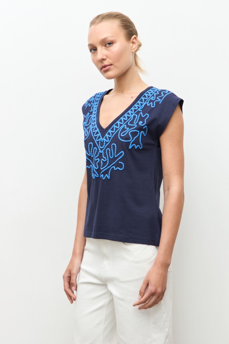 Remera puff print azul marino