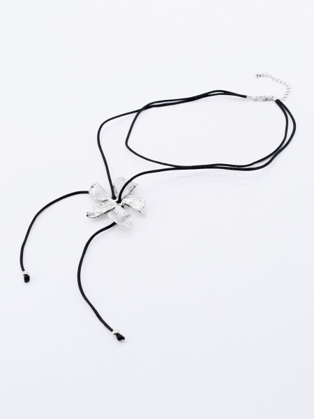 CHOKER FLOR PLATEADO