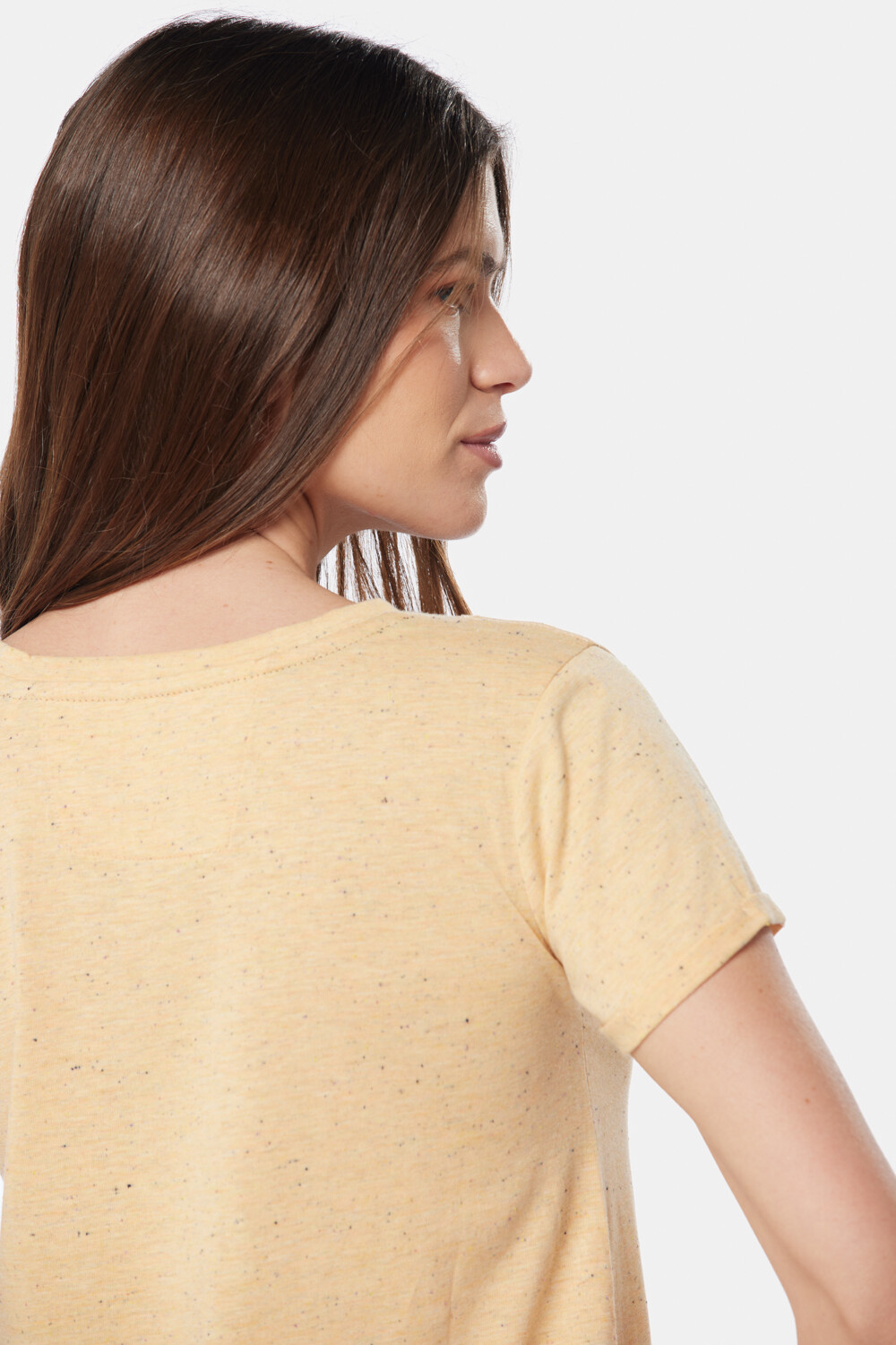 REMERA LISA CON PECAS Naranja