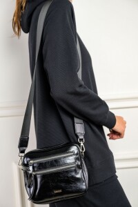 Cartera Negro