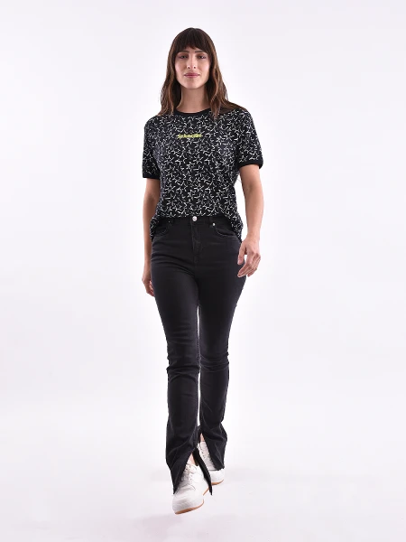 REMERA ROMA ESTAMPADO 3