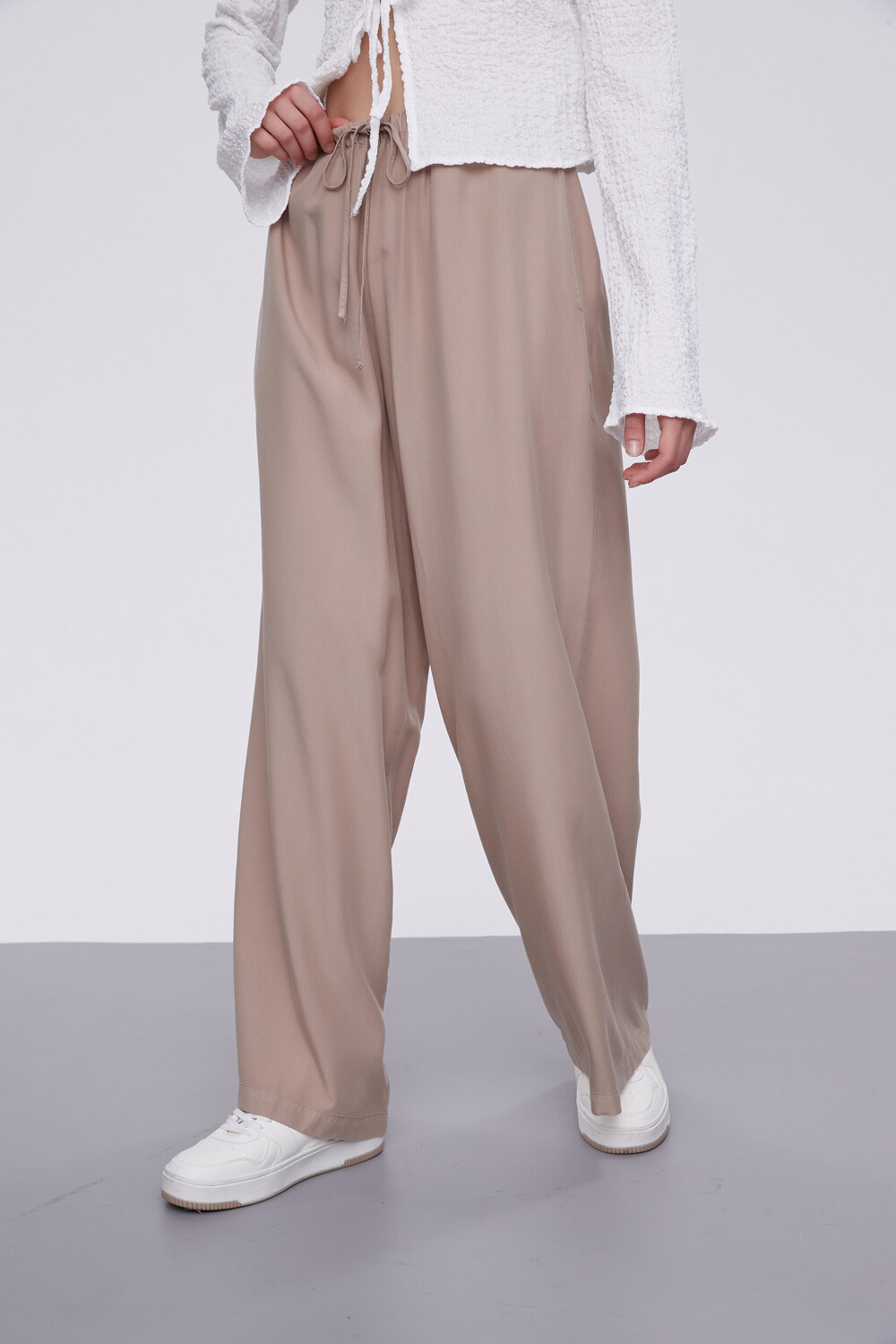 Pantalon Cezzilia Beige Oscuro