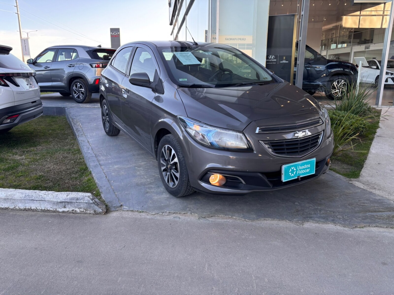 Chevrolet Onix LTZ 1,4 MT - 2015 