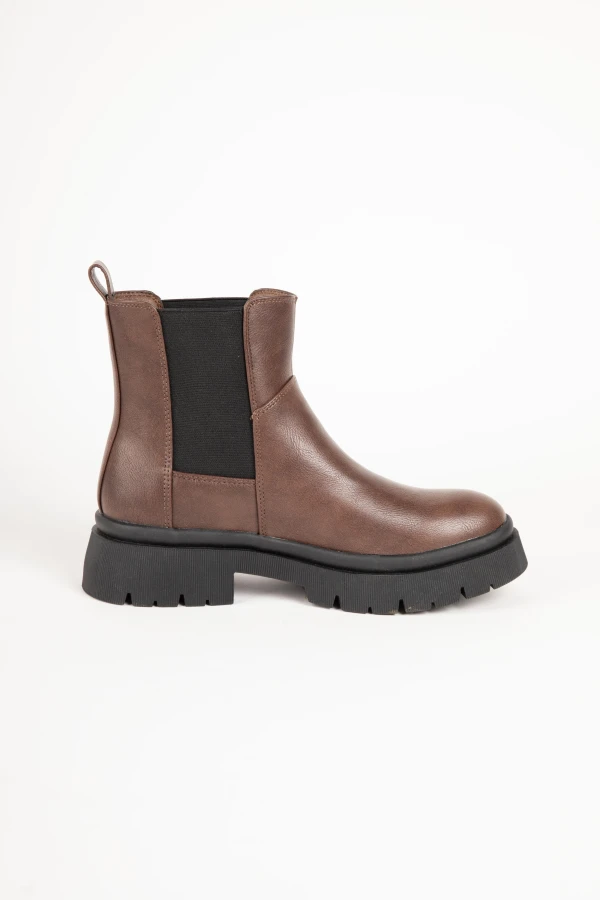 BOTA POMERANIA Chocolate