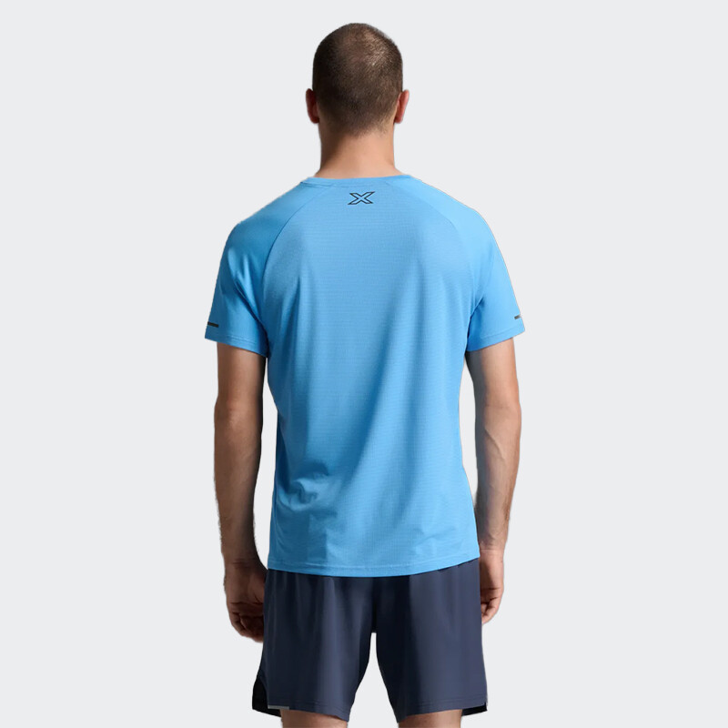 Remera 2XU Aero Tee Azul