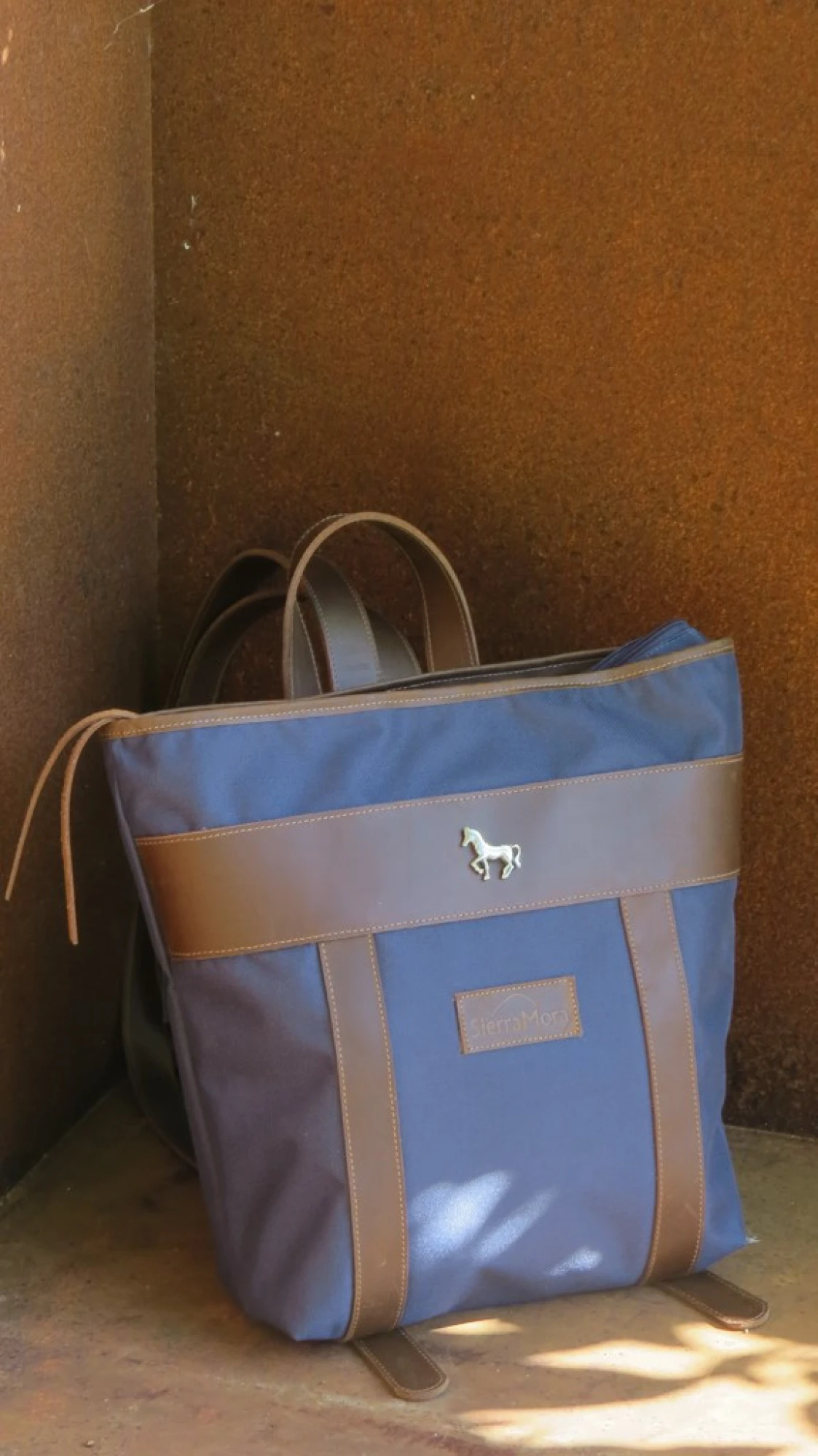 Mustang Backpack - Chocolate