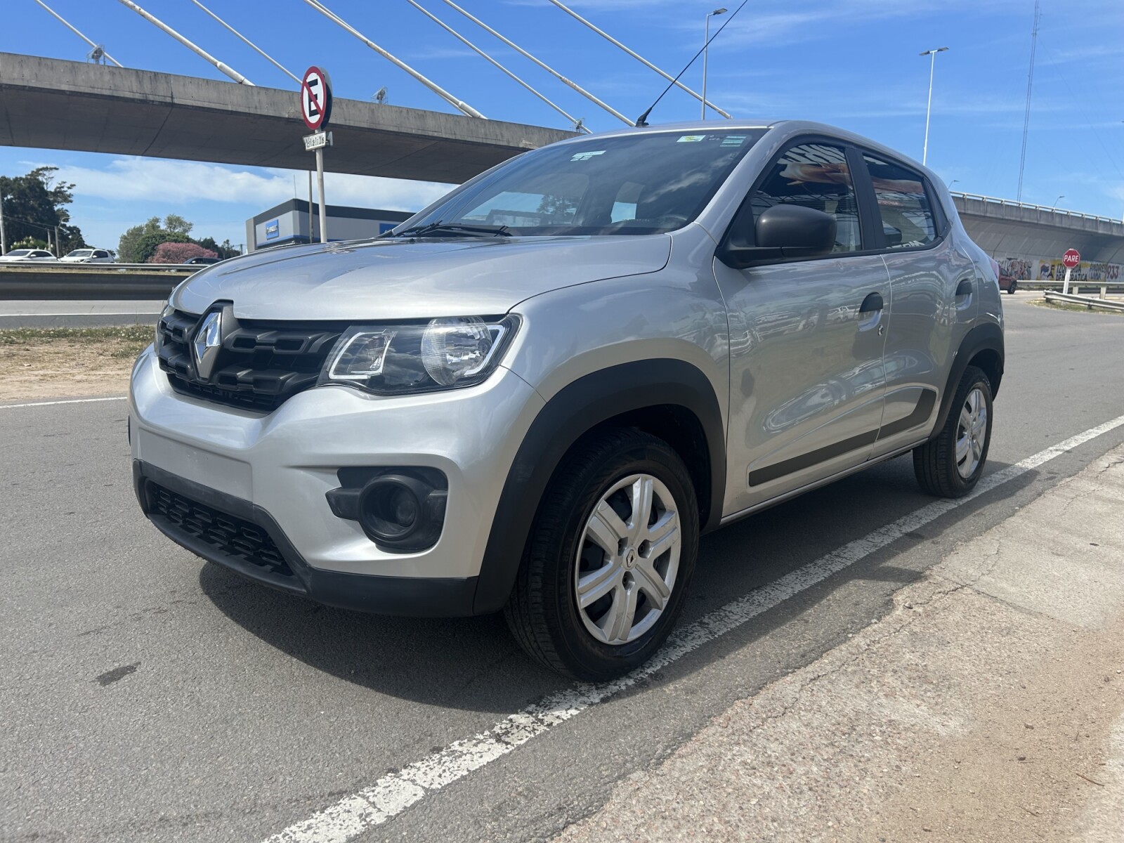 Renault Kwid 2022 EXCELENTE ESTADO! | Permuta / Financia 