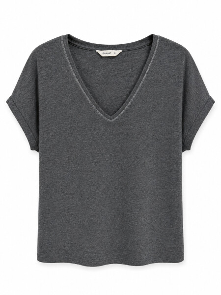REMERA JOAQUINA GRIS OSCURO
