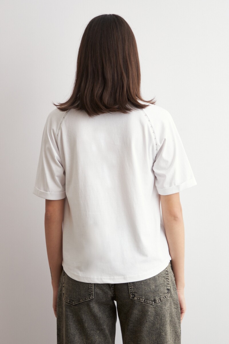 Remera manga raglan con vainillas blanco