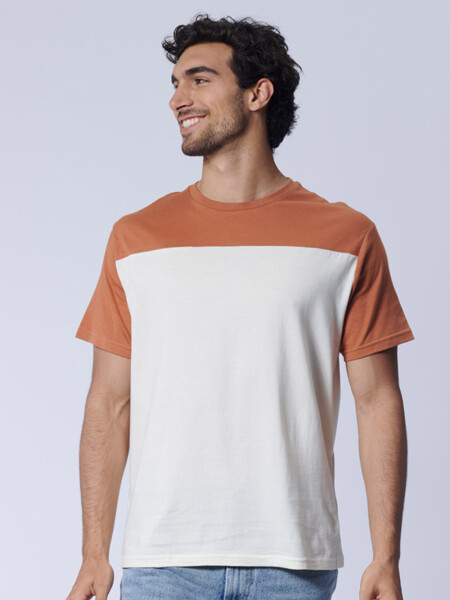 Remera bloque Cruda