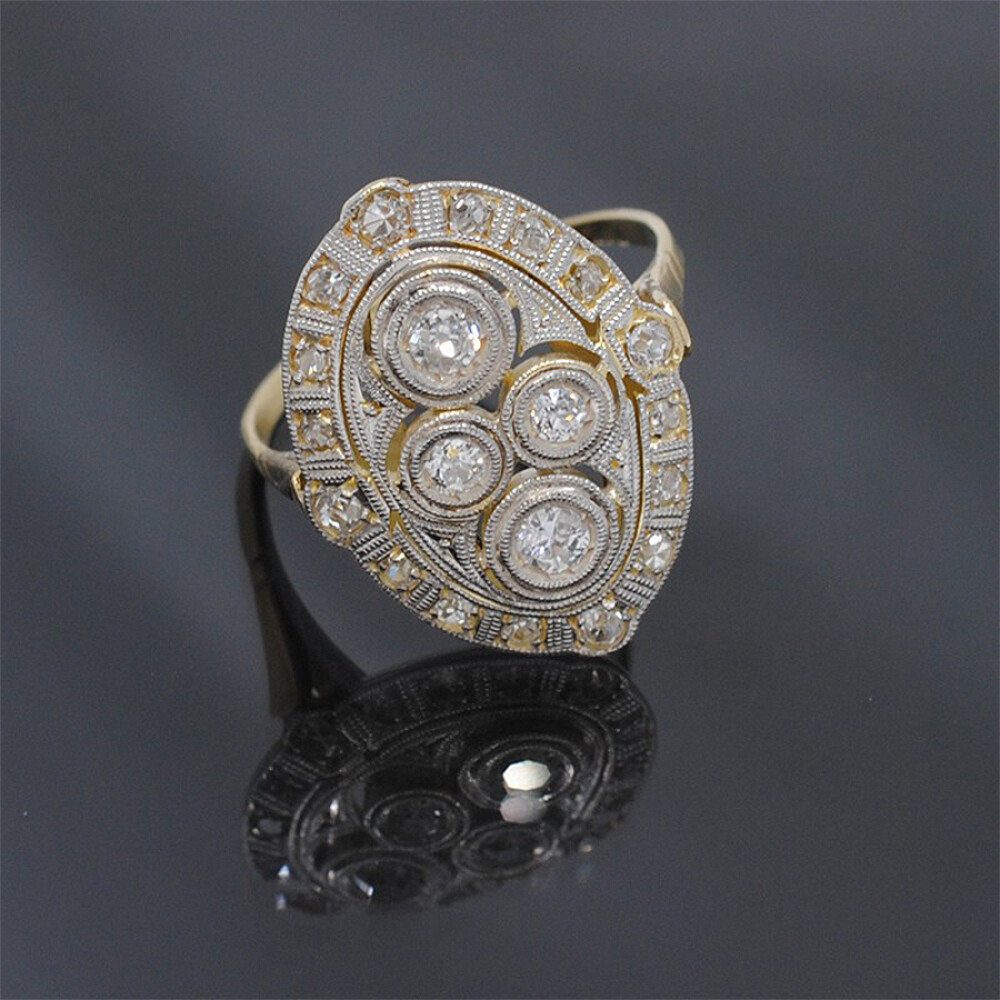 Anillo En Oro 18K, Brillantes Y Diamantes Anillo En Oro 18K, Brillantes Y Diamantes