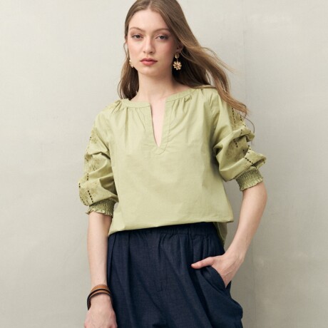 BLUSA NALARA Verde Oliva