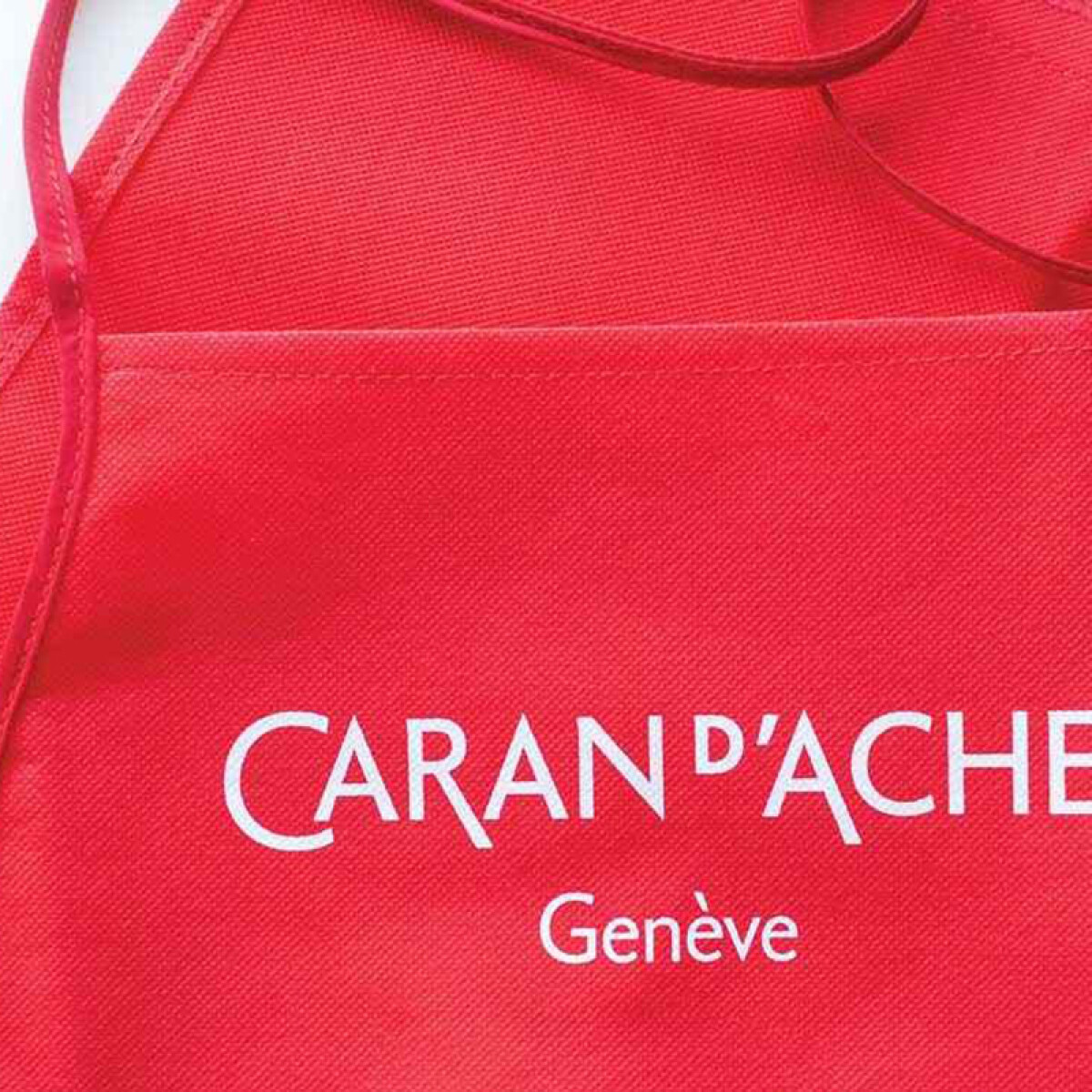 Delantal Caran d'Ache 