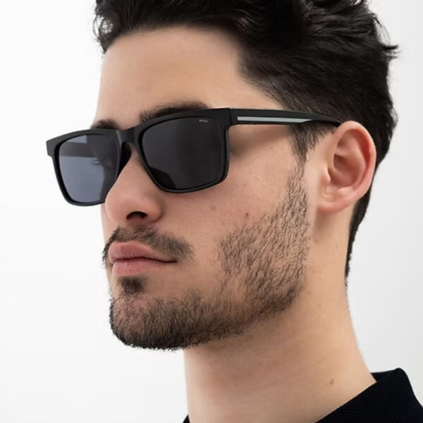 INVU IB22514C Black/Grey Polarized Invu Ib22514c Black/grey Polarized