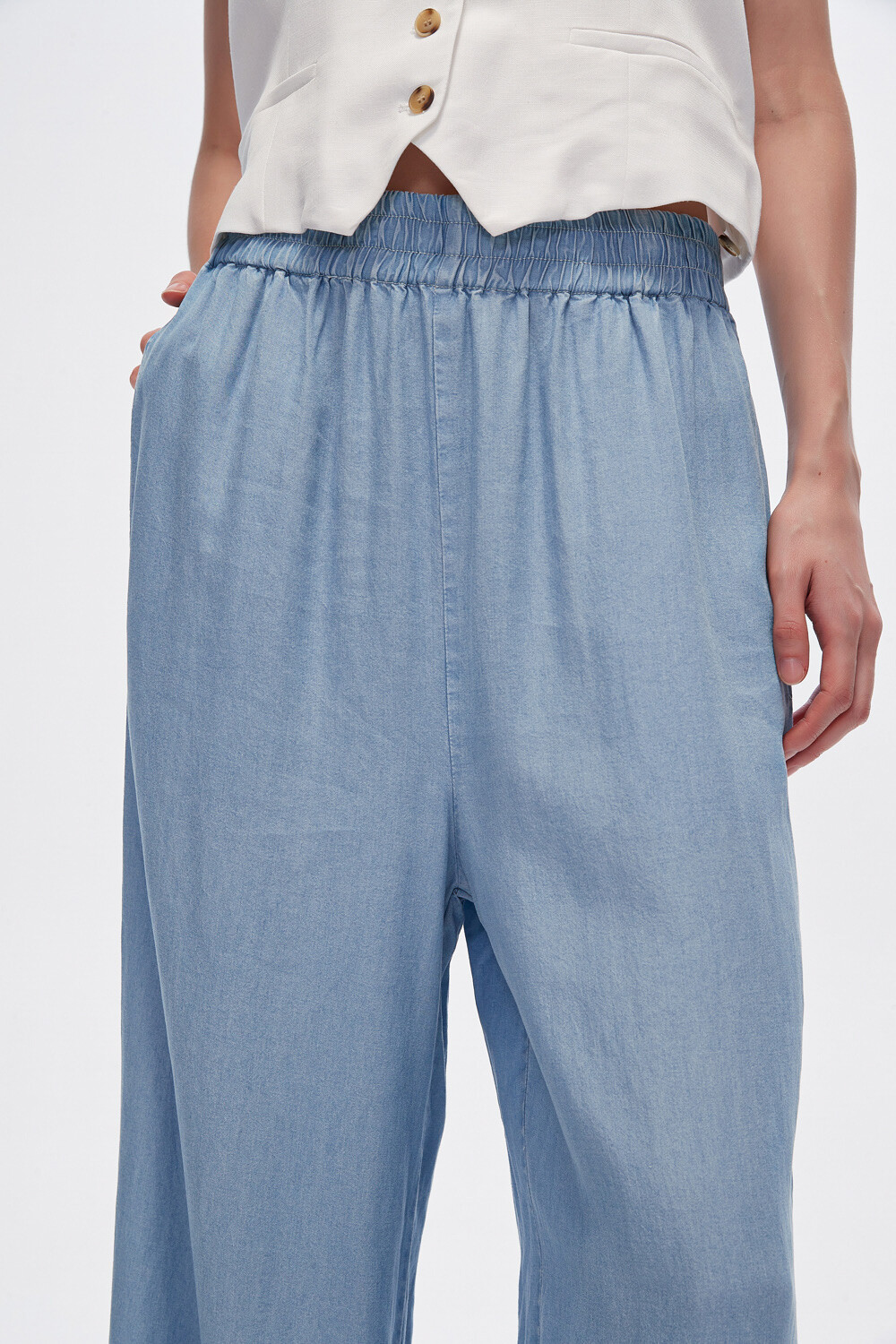 Pantalon Delfin Celeste Grisaceo