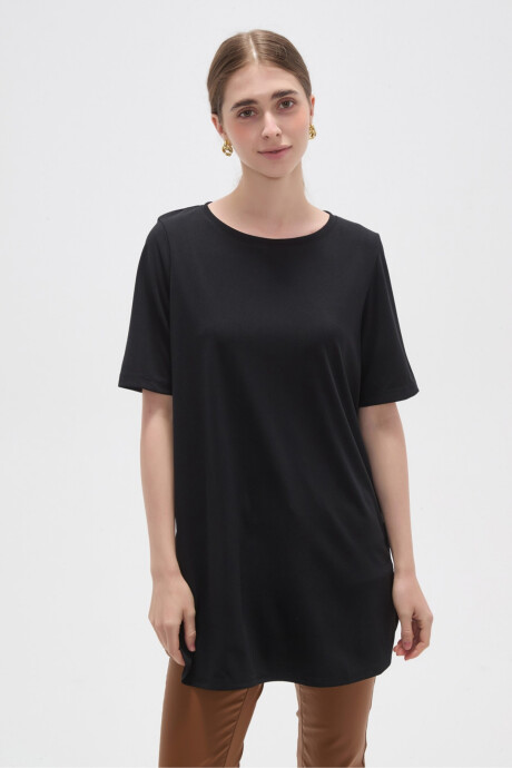 Remera Olvyn Negro