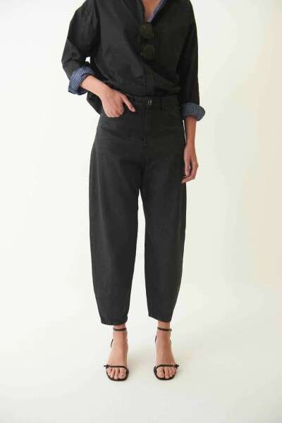 JEAN SLOUCHY LEATHER Negro