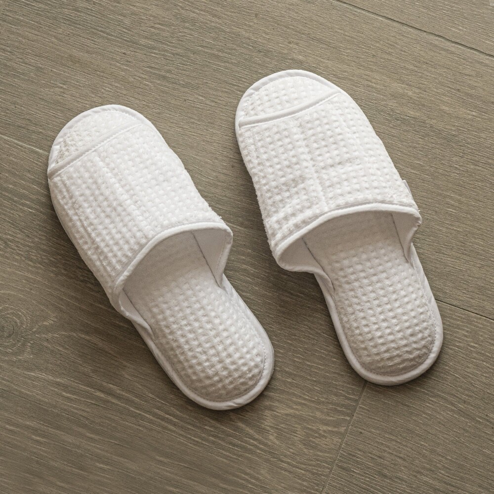 Zapatilla de Cama Nido de Abeja Blanco XXG