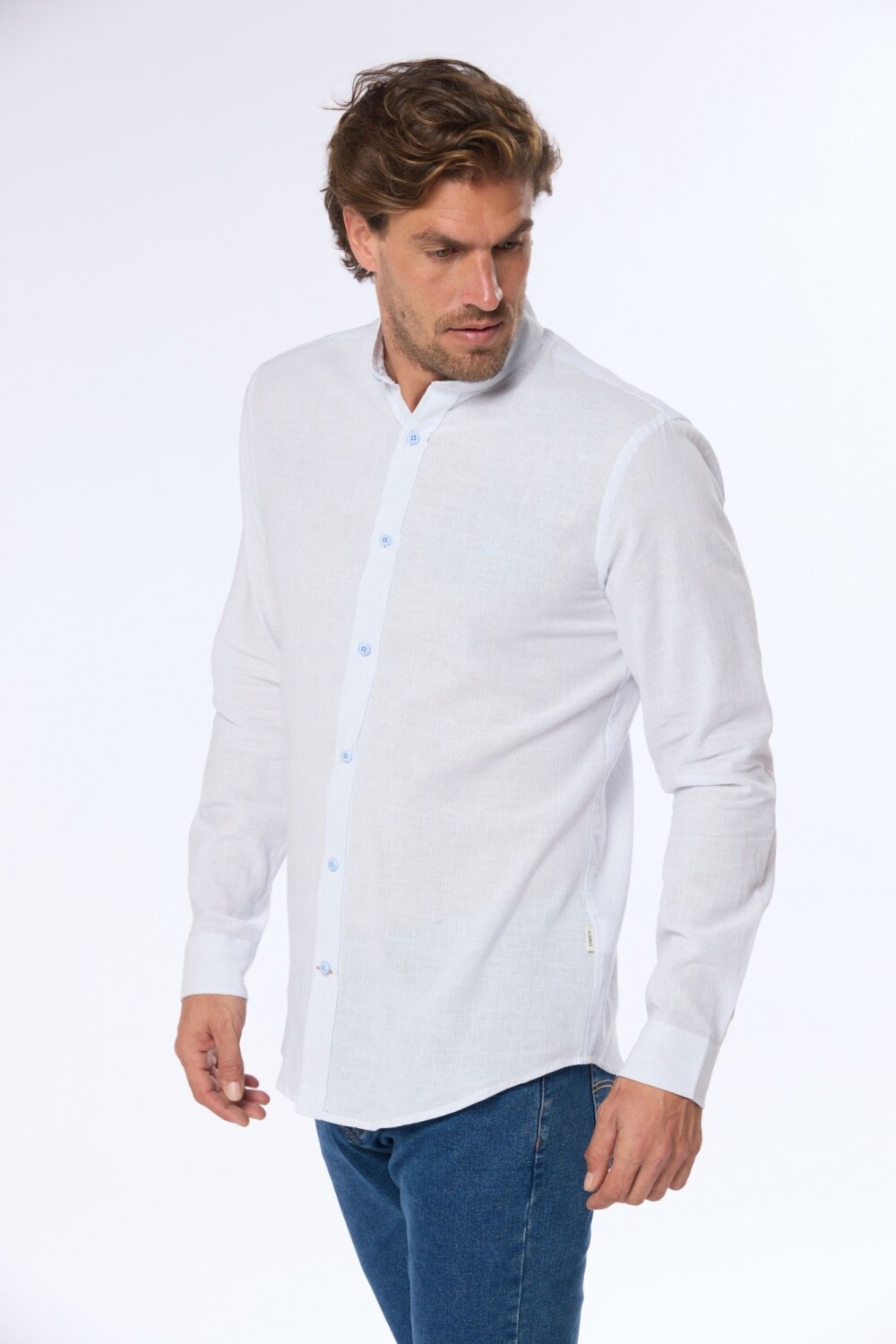 CAMISA DE LINO CUELLO MAO Celeste