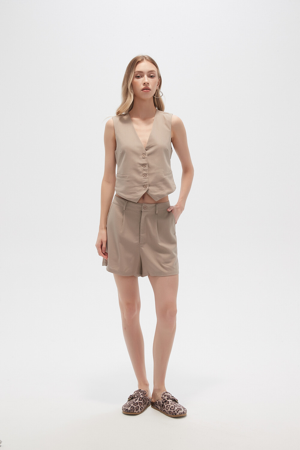 Short Sunniva Taupe Claro