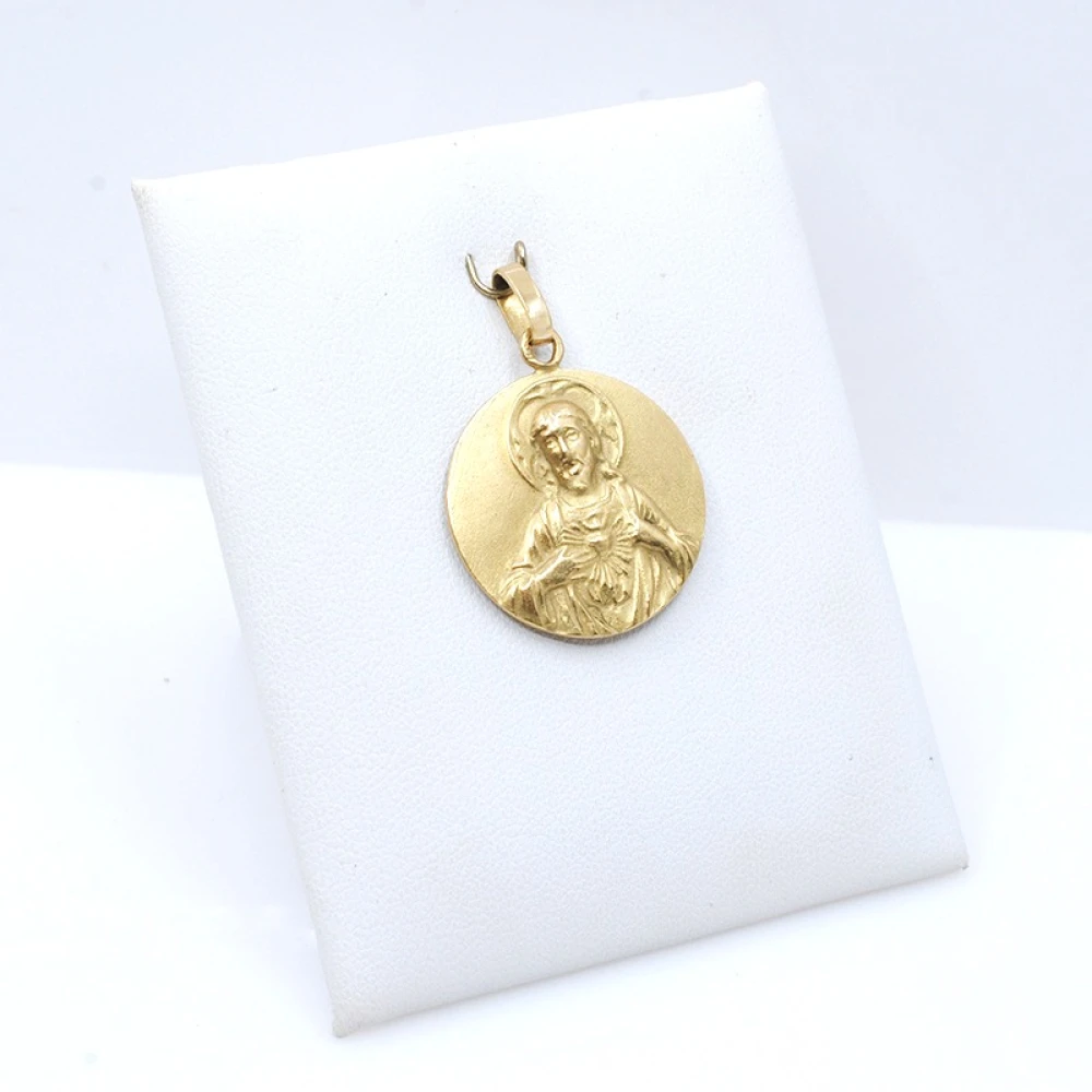 Medalla escapulario en oro 18k amarillo Medalla escapulario en oro 18k amarillo