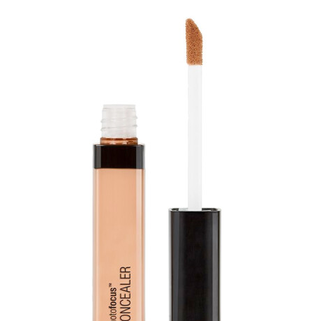 Wet n Wild Cubre Ojeras Líquido 841B Light/Med Beige