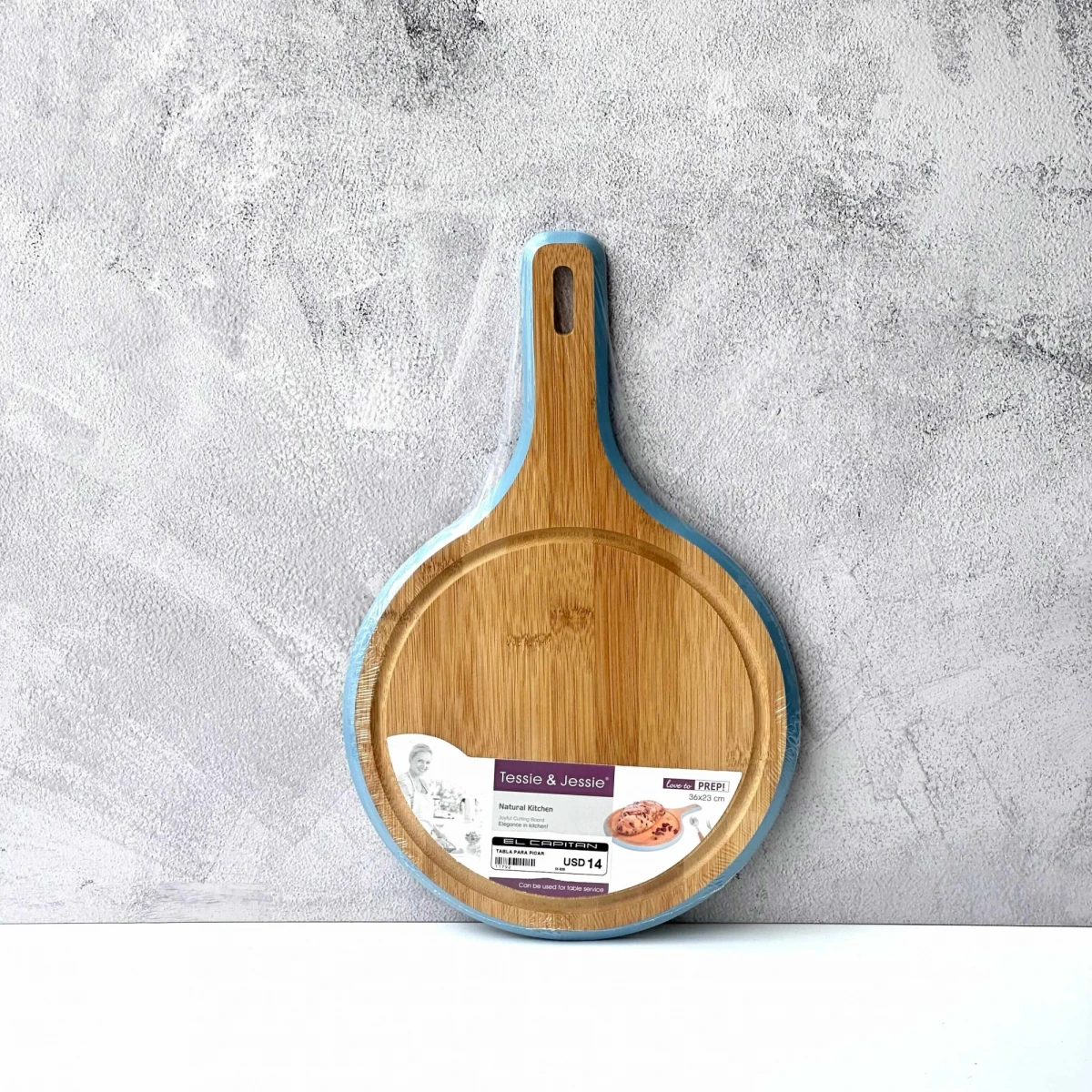 Tabla Bambú Redonda c/Mango de Cocina 36cm x 23cm x 1.2cm 
