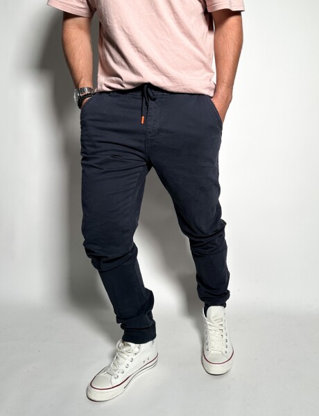 Pantalon con puño Jonas Azul