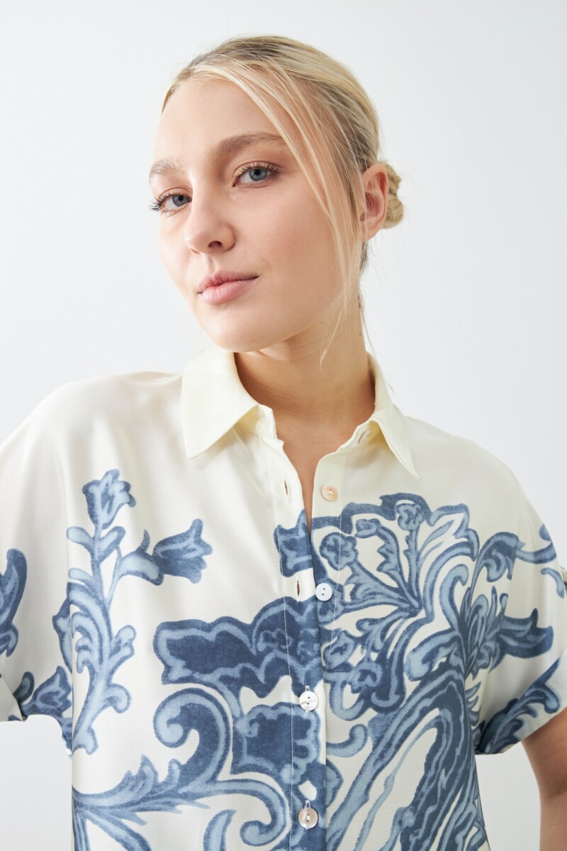 Camisa estampada manga corta azul