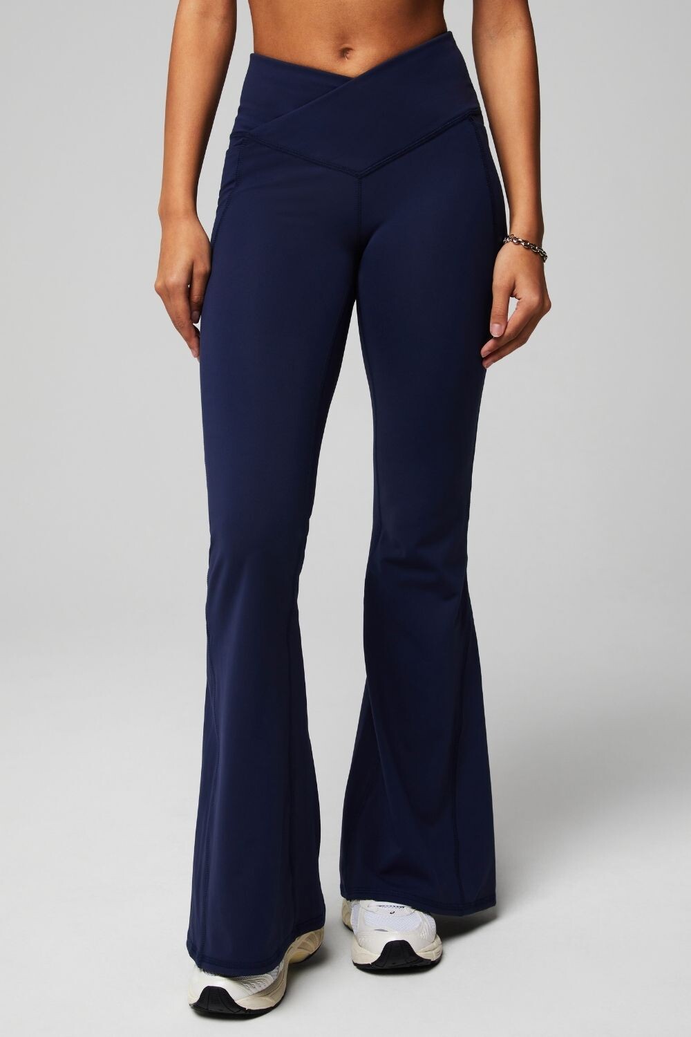 Pantalón Oasis High-Waisted Crossover Flare Mujer Deep Navy