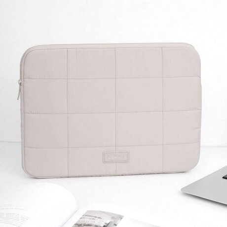 Estuche puffer para laptop Beige