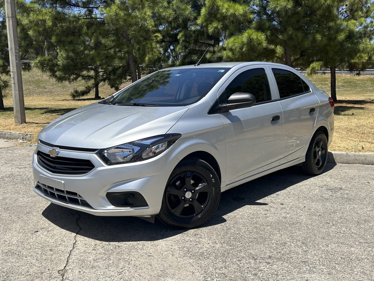 Chevrolet Joy Plus 1.0 Sedan Extra Full | Permuta / Financia Chevrolet Joy Plus 1.0 Sedan Extra Full | Permuta / Financia