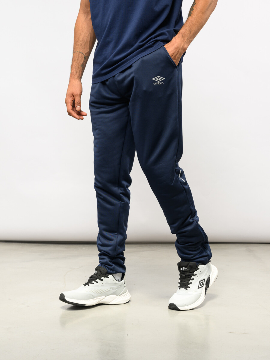 Pantalón Deportivo Training Core Umbro Hombre - 001 
