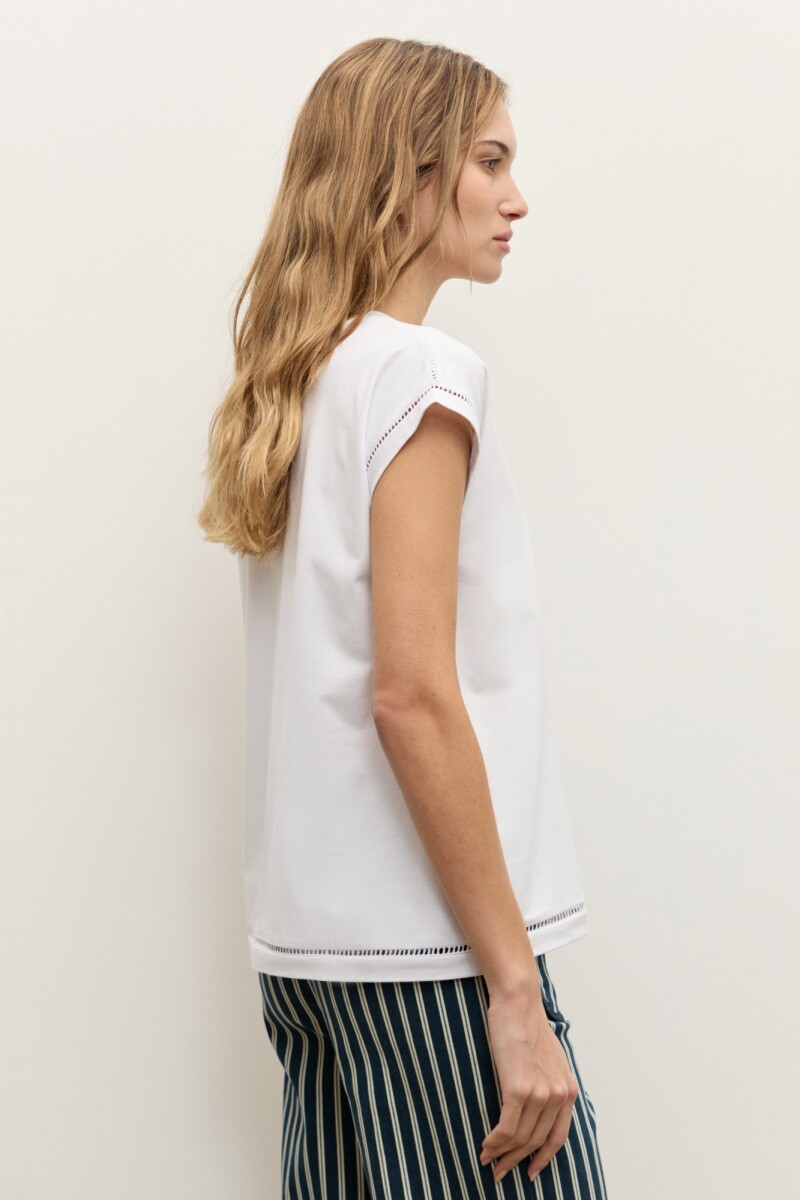 Remera con vainillas blanco