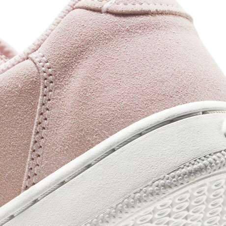 NIKE COURT VINTAGE PREMIUM Pink