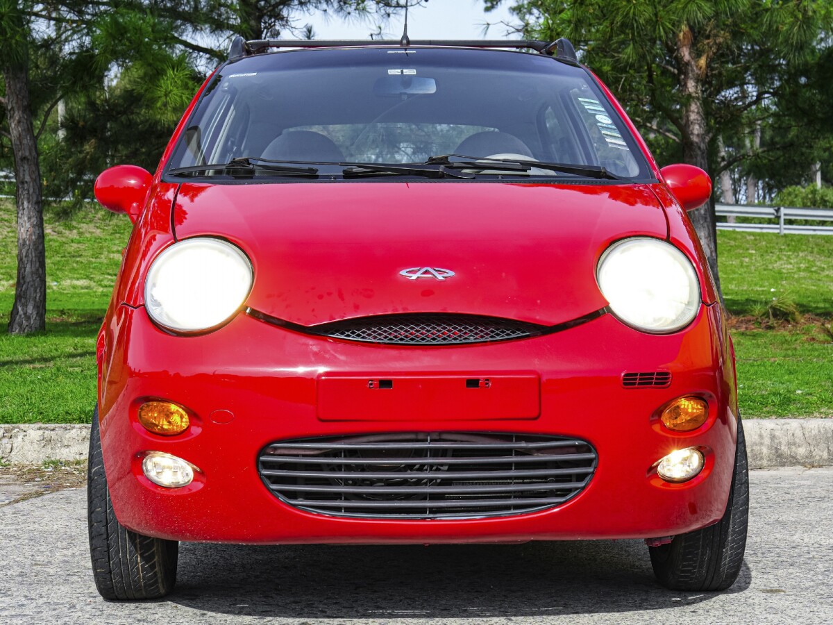 Chery QQ3 1.1 Confort Extra Full 2012 Chery QQ3 1.1 Confort Extra Full 2012