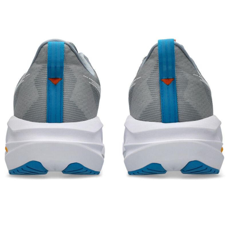 Zapatillas Running Novablast 5 Hombre Gravel/white
