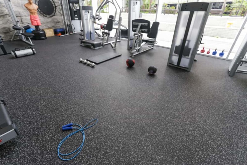 IMPACT ROLL NIGHT STAR 5% PISO DE GOMA IMPACT ROLL NIGHT STARS 5% BLACK/GRAY 4MM ANCHO 1,25M