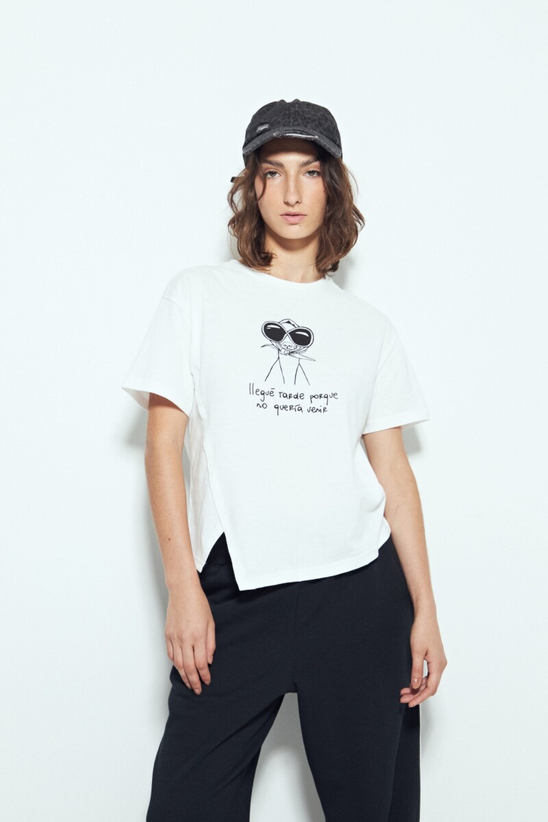 REMERA TARUMÁ - Blanco 