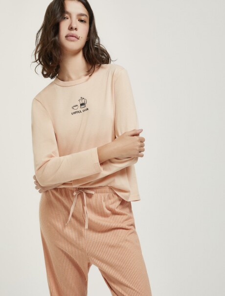 PIJAMA CON PANTALÓN LARGO ROSA