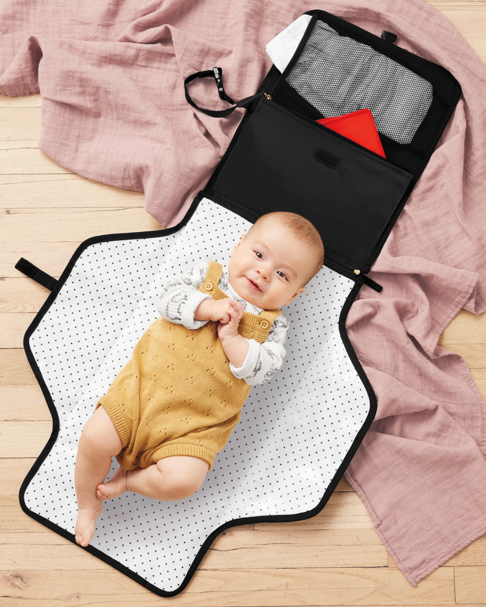 Cambiador portátil Envi Luxe, negro Cambiador portátil Envi Luxe, negro