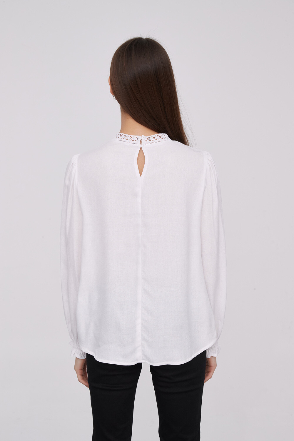 Blusa Anjelika Blanco